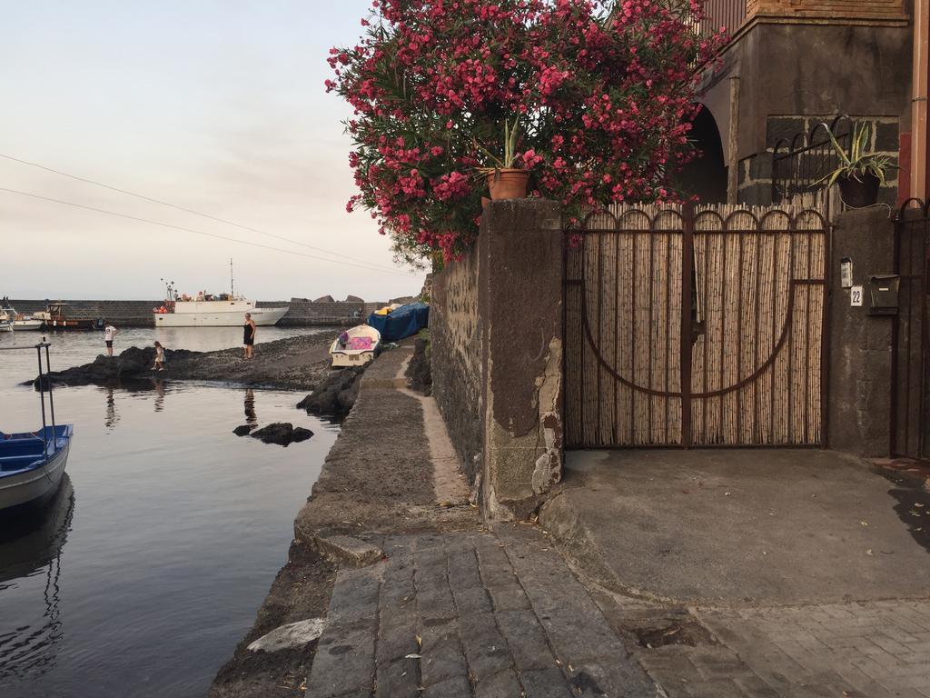 Villa La Barca Di Pozzillo à Acireale Extérieur photo